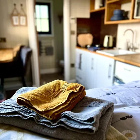 Apartament Herdie Hideaway - Shepherds Hut Wigton