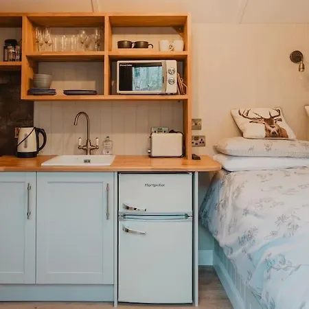 Herdie Hideaway - Shepherds Hut ويغتون